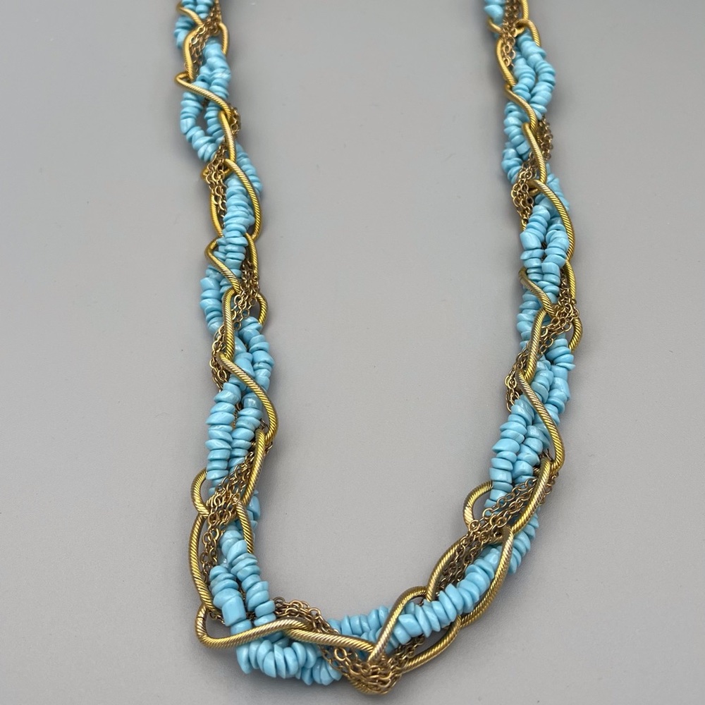 Fashion necklace